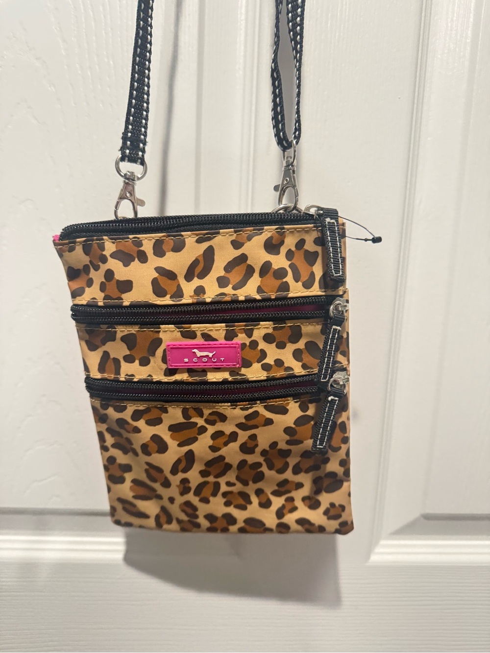 Scout Leopard Print Crossbody Bag - Tan with Pink Accent